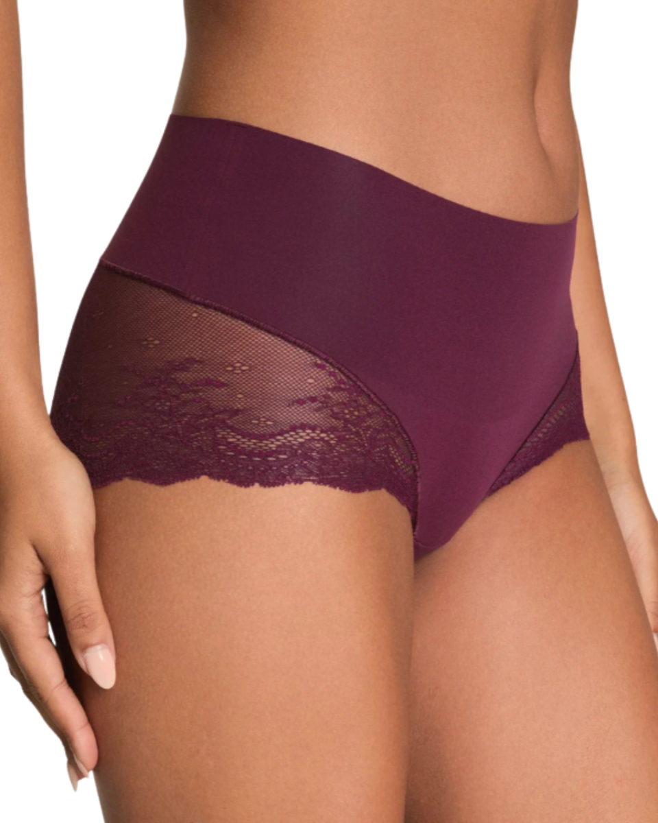 Dames Undie-tectable Lace Hi-hipster Plum Berry